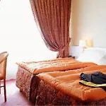 Mercure Centre Gare Hotel 4*