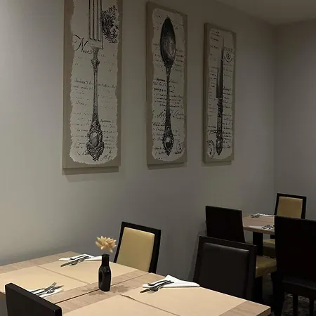 Hotel Mercure Centre Gare Angers