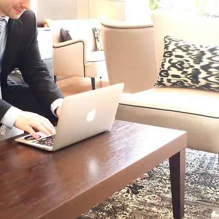 머큐어 센터 갸르 앙제