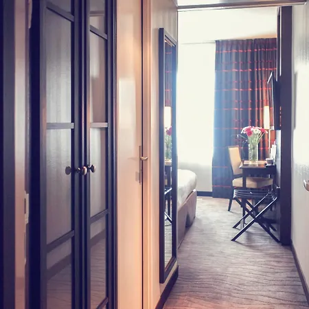 Mercure Centre Gare Hotel Angers