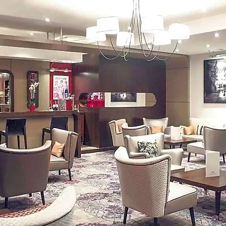 Отель Mercure Centre Gare