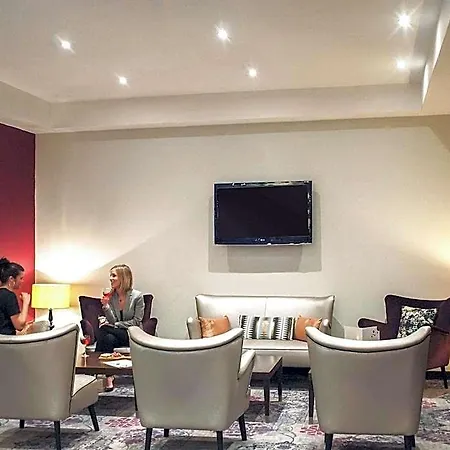 Отель Mercure Centre Gare Анже