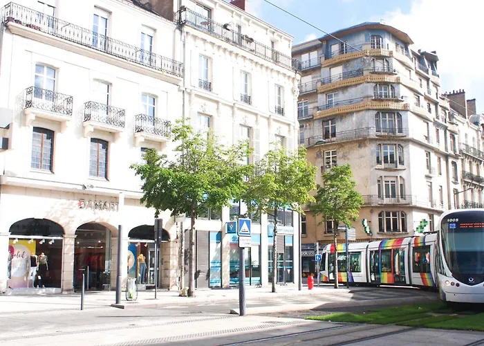 Mercure Centre Gare 4*